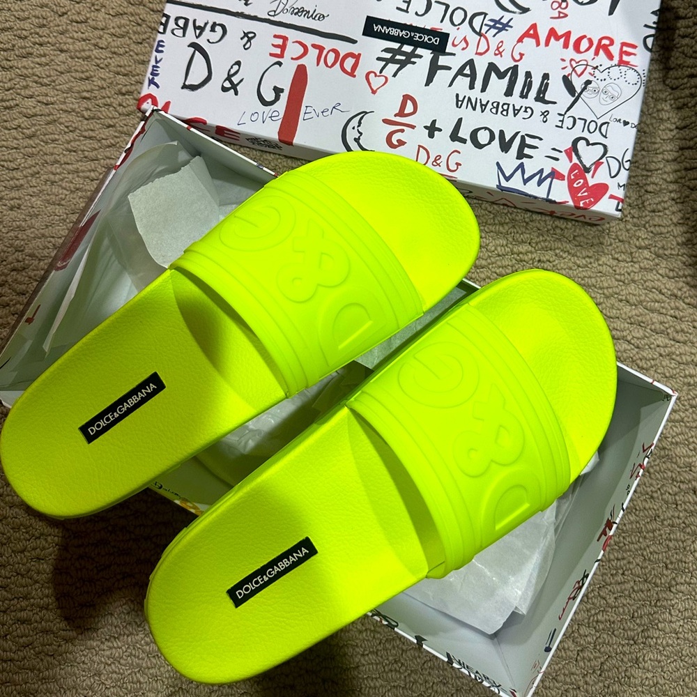 Dolce Gabbana Logo Rubber Slides Sandals Fluorescent